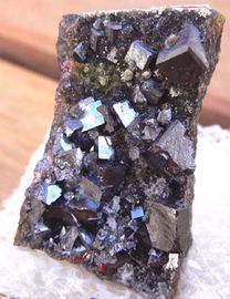 Galkhaite-5.jpg