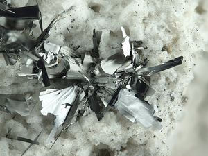 Cannizzarite-6.jpg