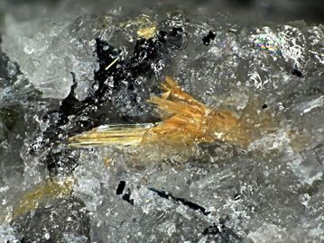 Bafertisite-5.jpg