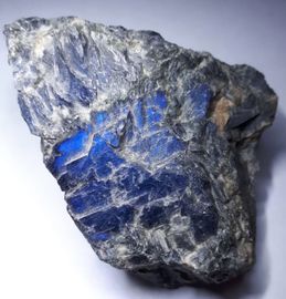 Labradorite-4.jpg