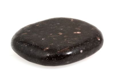 Nuummite-00.jpg