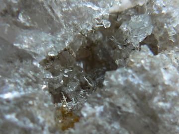 Thortveitite.jpg