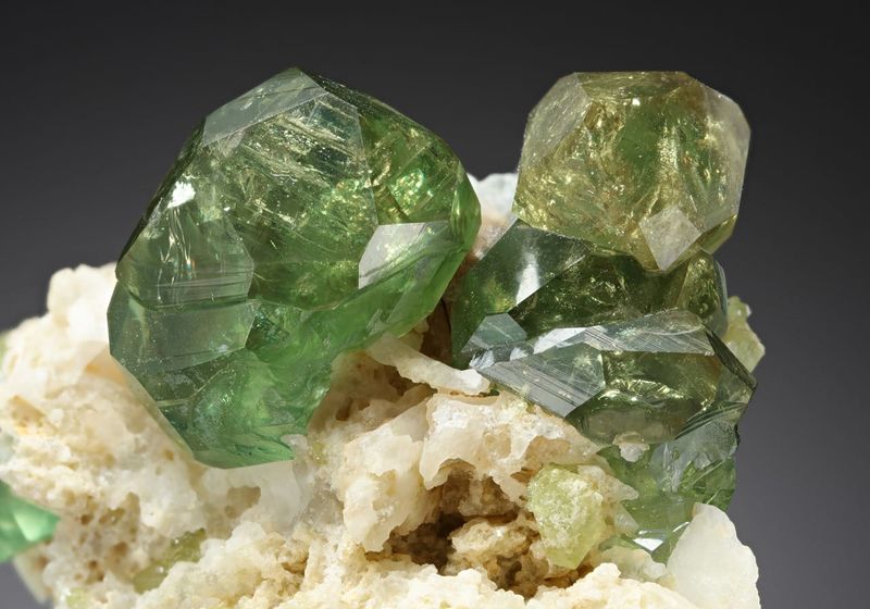 Файл:Demantoid.jpg