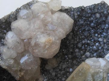 Analcime-1-4.jpg