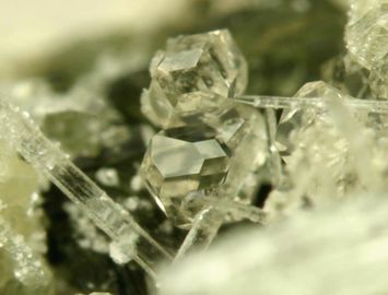 Garnet-5.jpg