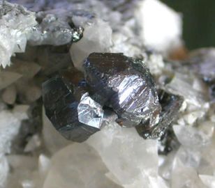 Pyrargyrite-5.jpg