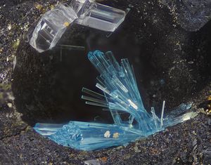 CALEDONITE-5.jpg