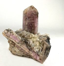 Scapolite-5.jpg