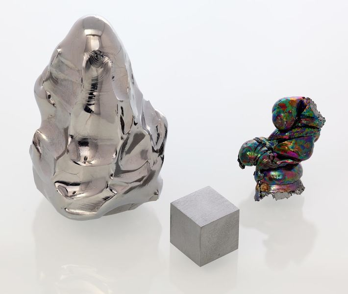 Файл:Hafnium ebeam remelted.jpg
