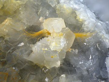 Thortveitite-3.jpg