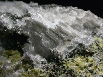 Szaibélyite-4.jpg
