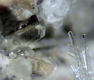 Phillipsite-4.jpg